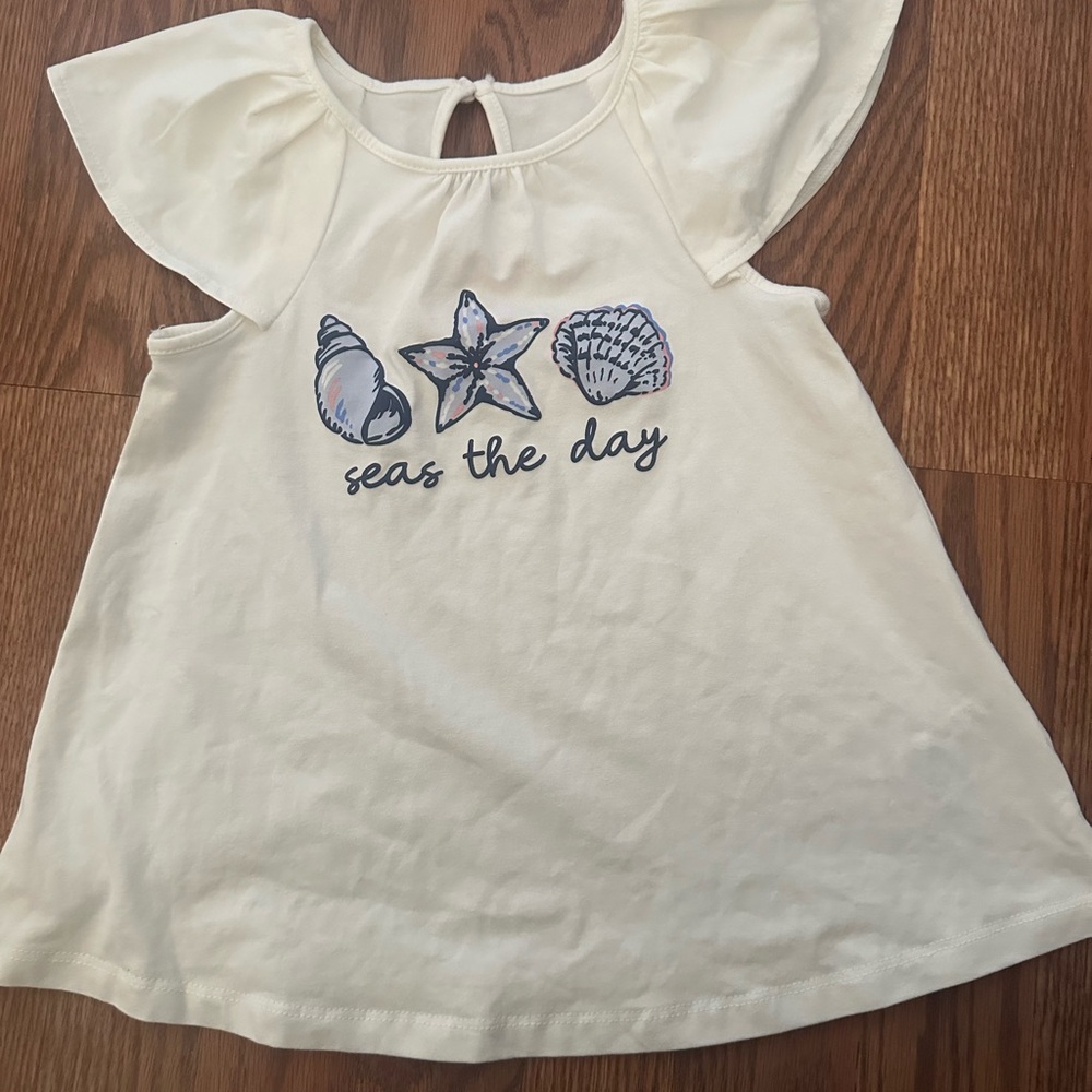 Isaac Mizrahi Cream Seashell Kids Tee